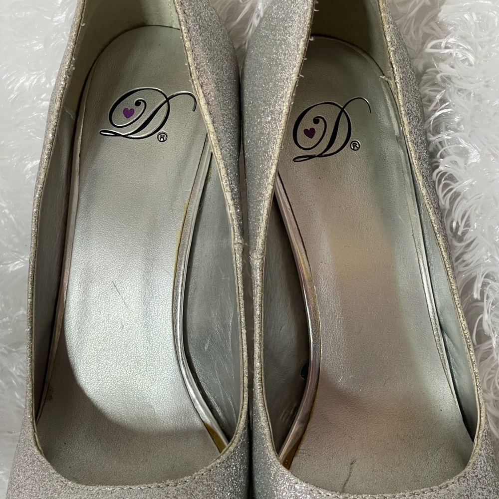 Sparkly Silver Shoes - Picture 6 of 6